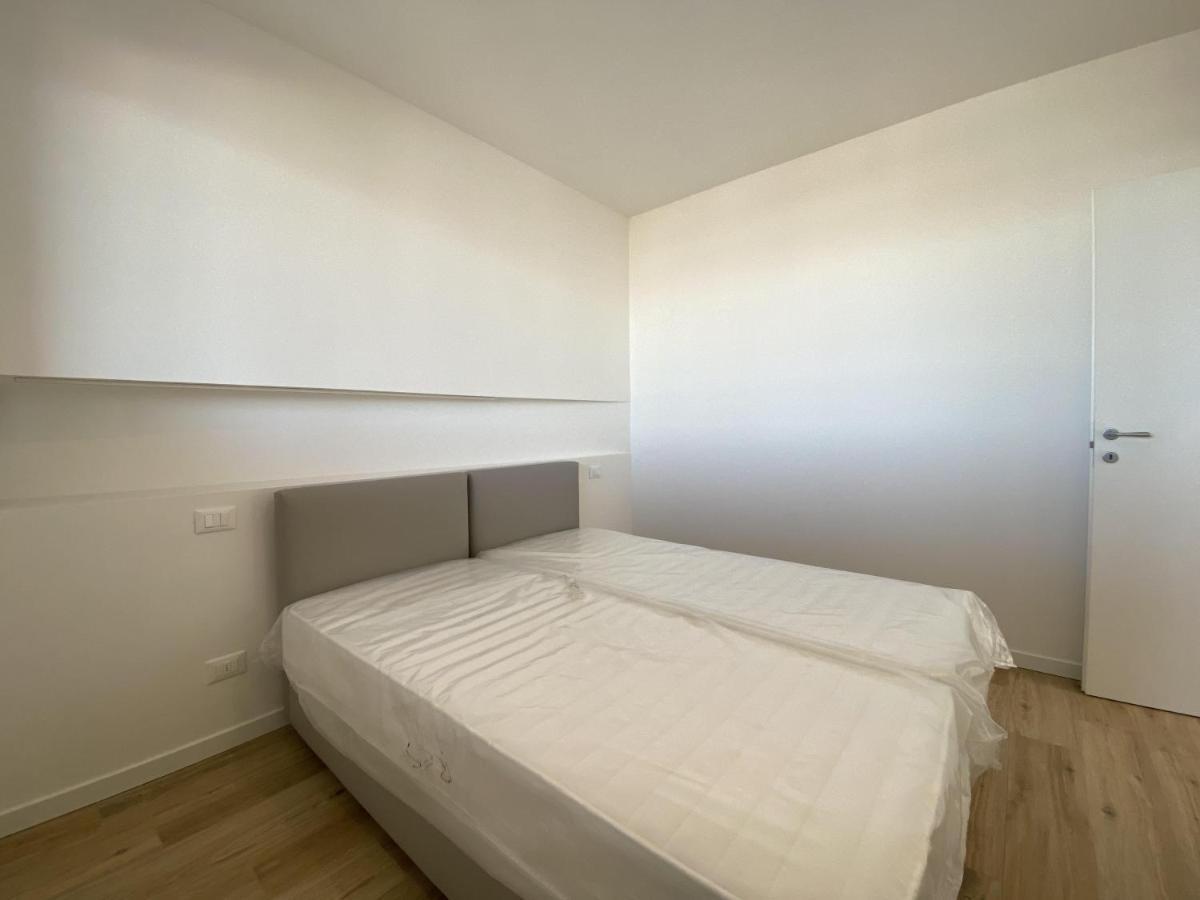 Podium Apartment Lido di Jesolo Exterior photo