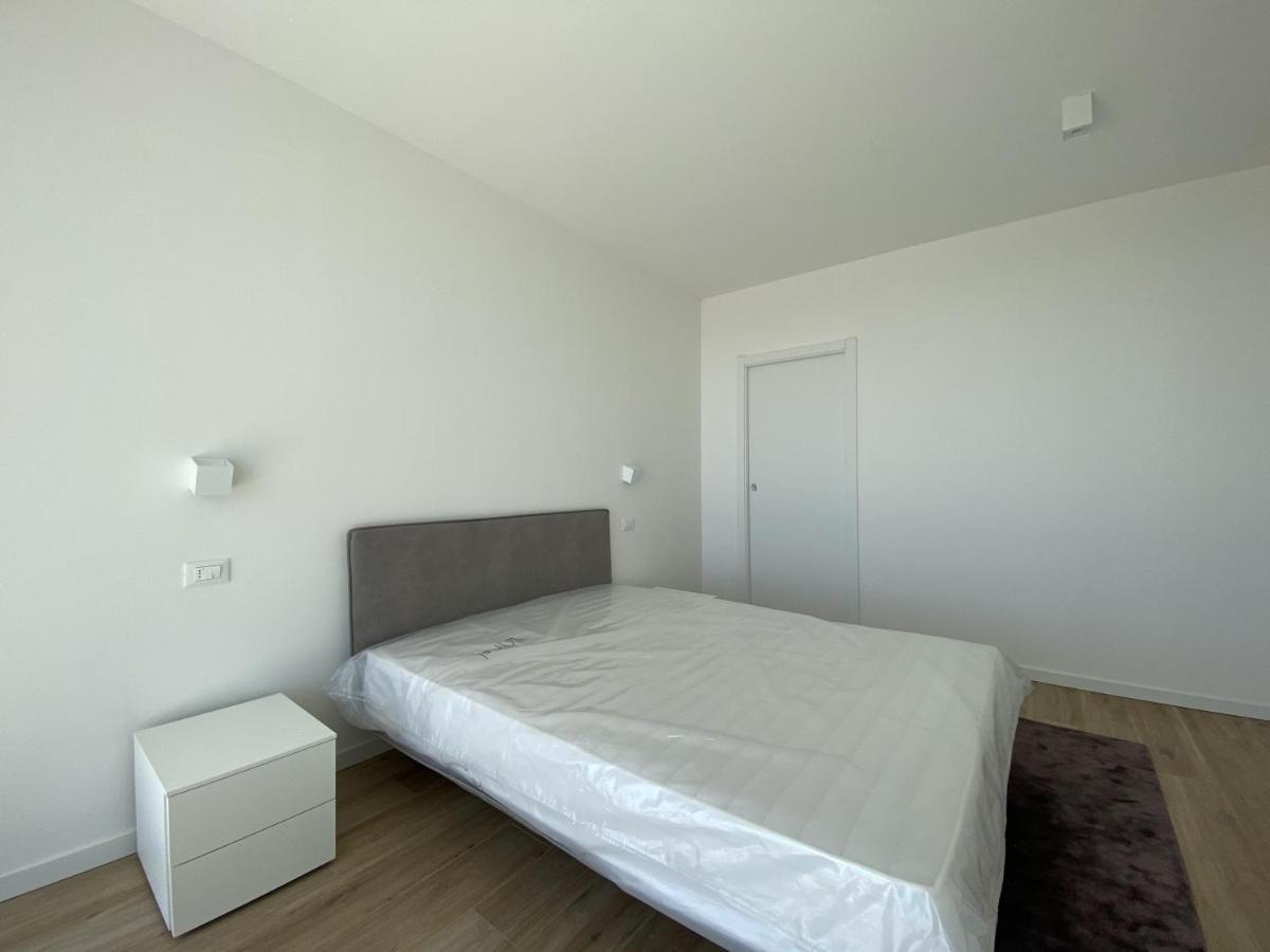 Podium Apartment Lido di Jesolo Exterior photo