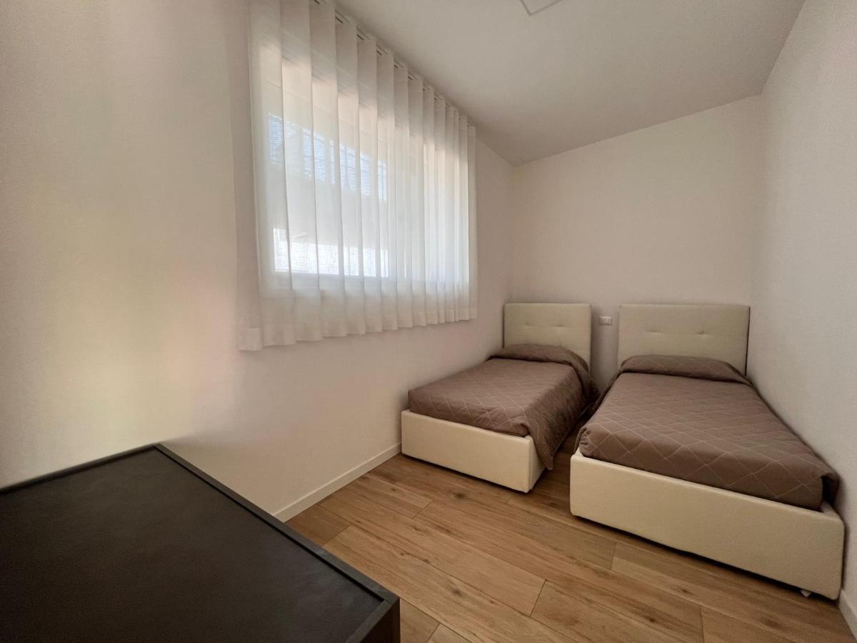 Podium Apartment Lido di Jesolo Exterior photo